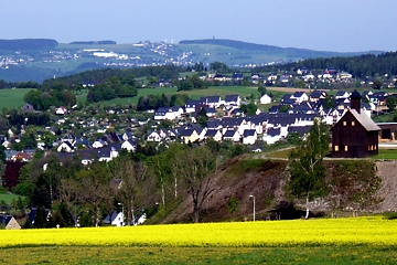 Bergbaulandschaft in Schneeberg - links der Schindlerschacht